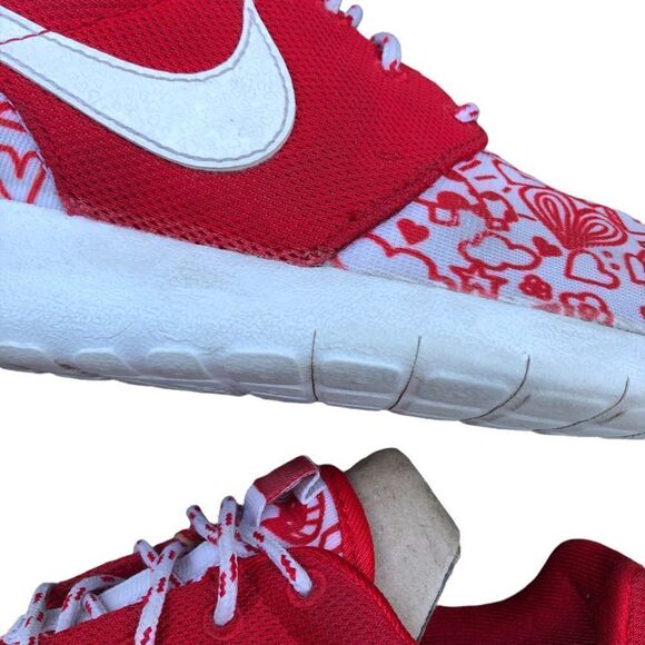 RARE 2015 Nike Roshe One Print GS 'Valentines Day' Size 7.5 - Picture 12 of 16